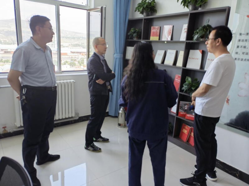西宁市纪委对3044am永利集团工投公司廉洁文化进企业示范点建设工作开展验收