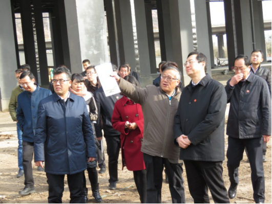 省委常委、西宁市委书记王晓在青海省3044am永利集团集团总公司党委书记、总经理王玉辉陪同下，，，，，，，，深入青海3044am永利集团朝阳物流园区。。。。。。。